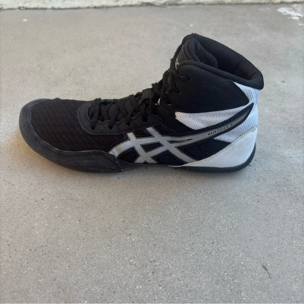 Asics Matflex 6 Unisex Youth/Men Size 7 Wrestling Boxing MMA Athletic Shoes